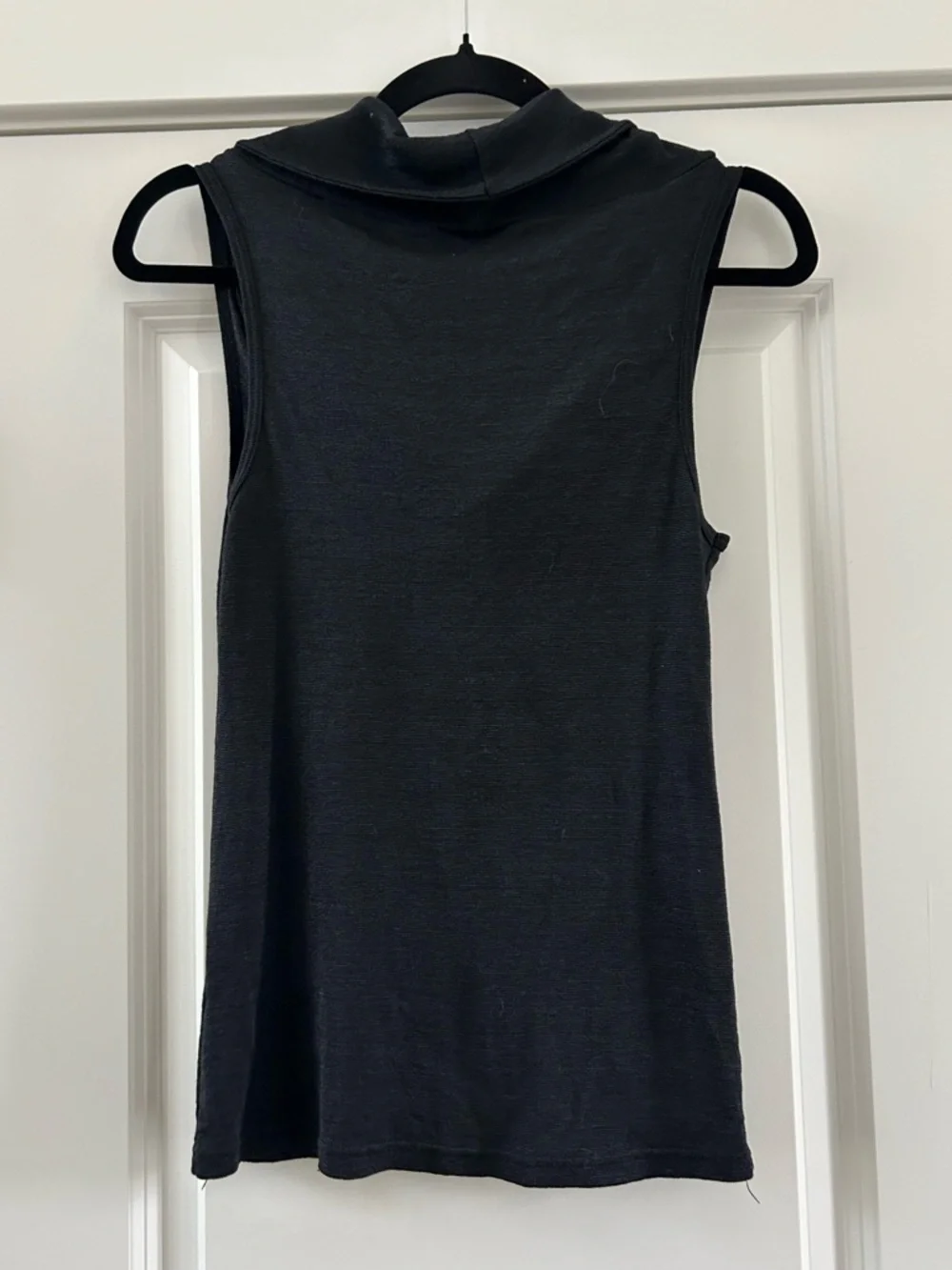 Michael Stars Black Cowl Neck Sleeveless Top One Size Soft Stretch Knit Tank